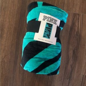 PINK Victoria's Secret Teal and Black Beach Towel
